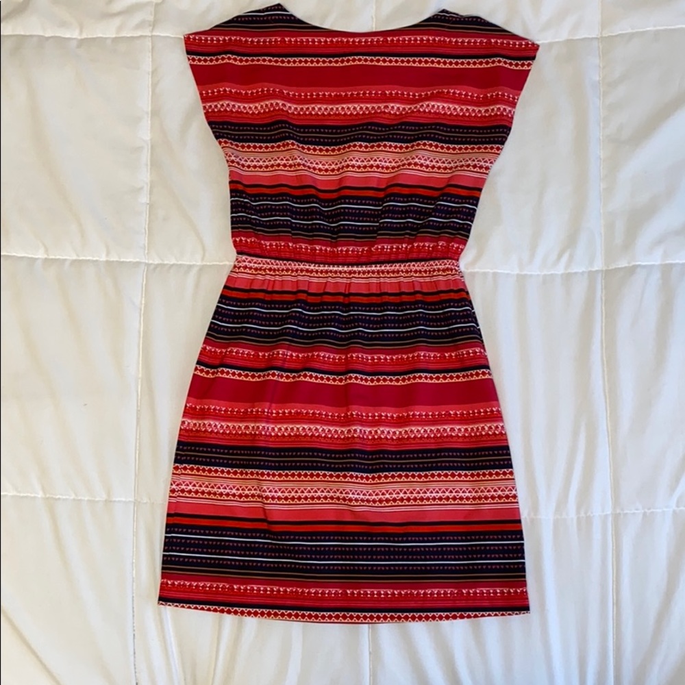 Patterned Dress - Picture 2 of 3
